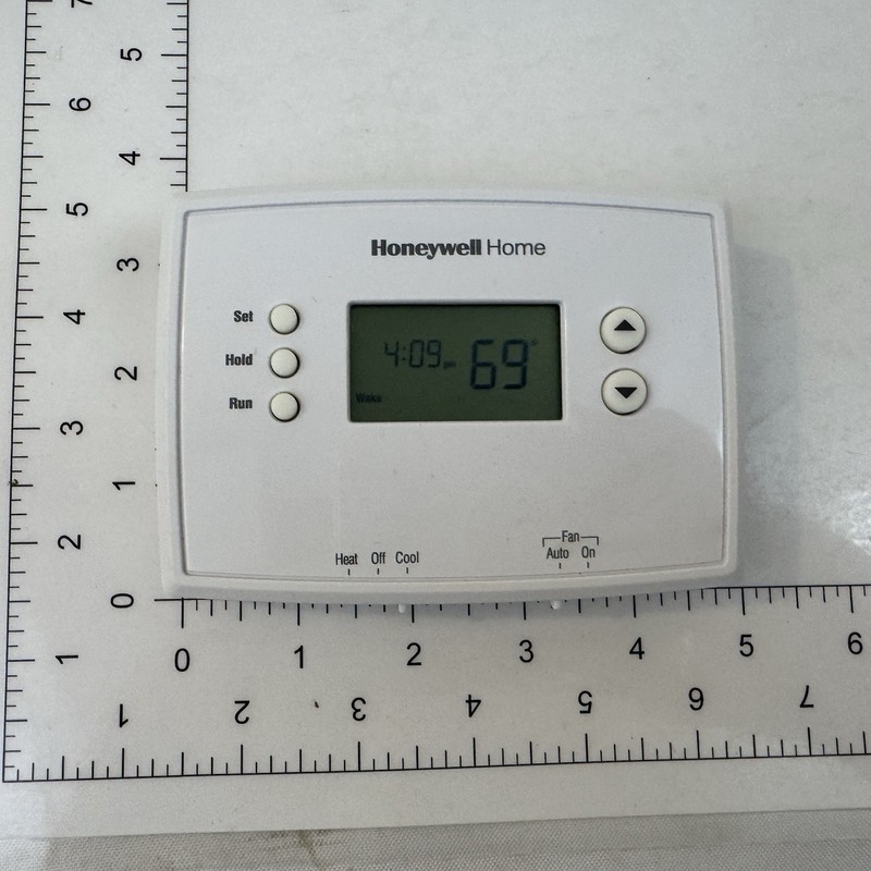 Honeywell 1-Week Programmable Thermostat RTH22181039 Digital Display Fast Ship gallery