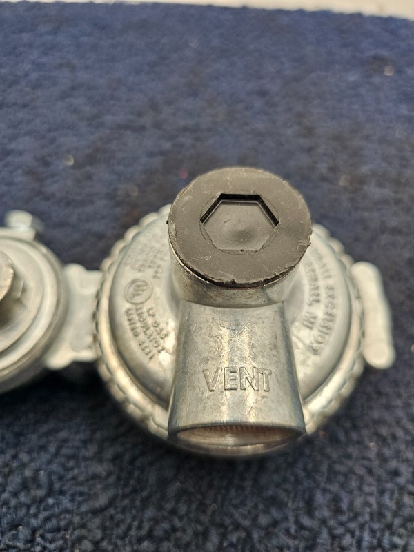 Marshall Excelsior MEGR-29 Compact Integral Two-Stage Gas Regulator gallery