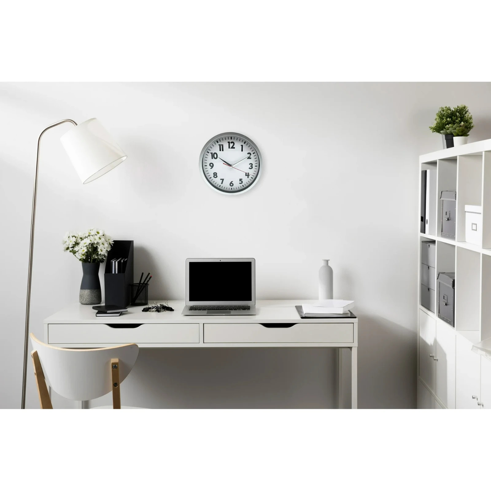 12 Inch Quartz Indoor Wall Clock Easy Read High Contrast Battery Operated Modern gallery