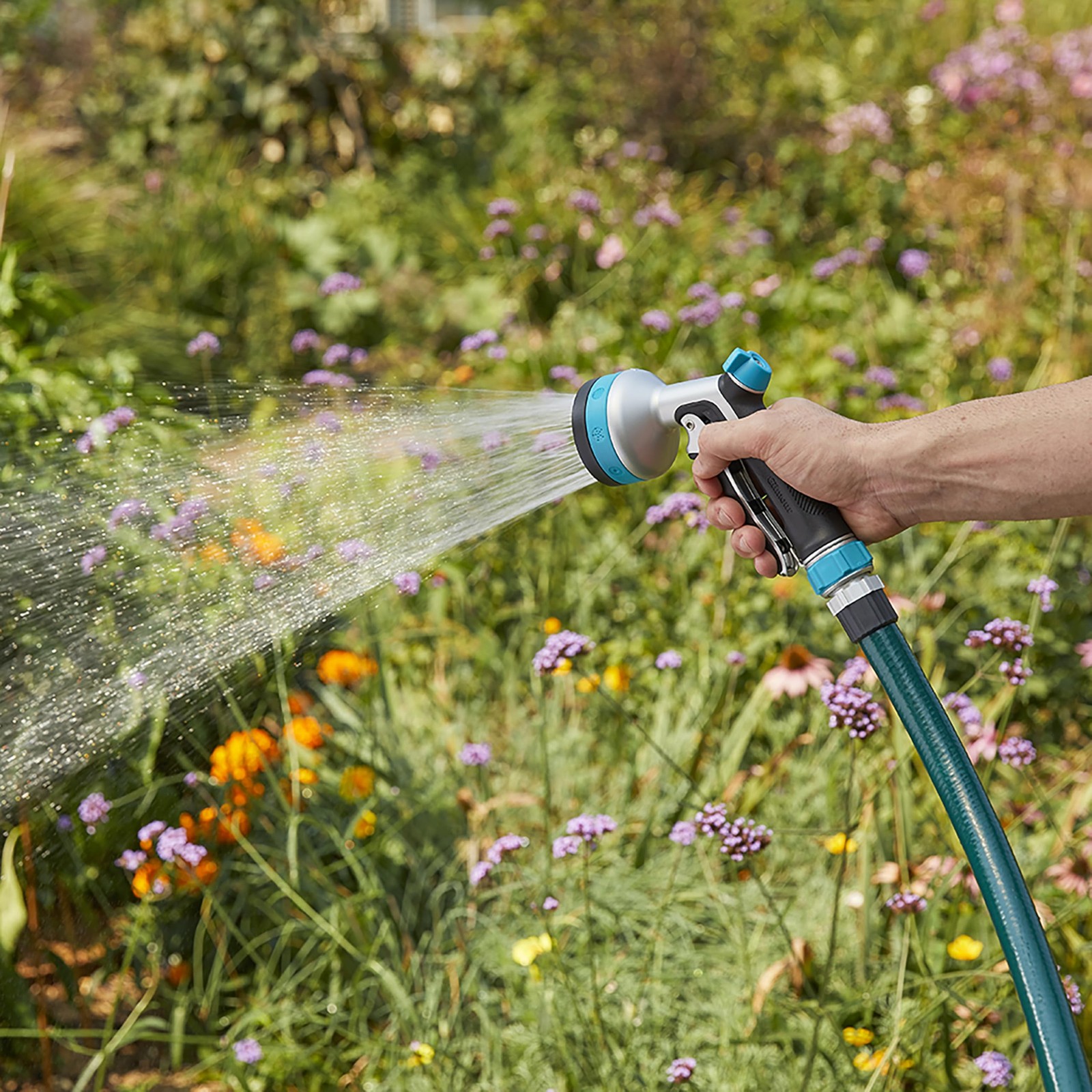 Heavy Duty Front Control Garden Hose Nozzle with 8 Pre-set Spray Patterns, Wa... gallery