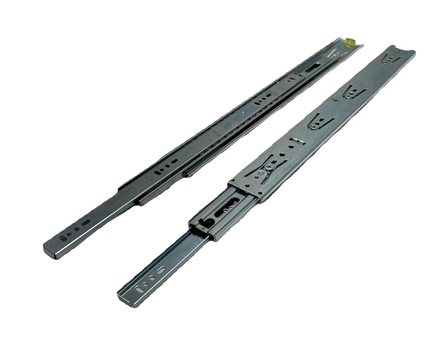 Hettich KA4932 Over Extension 18 in. Drawer Slide 130 lb. Capacity (No Screws) gallery
