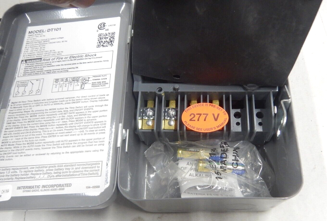 Intermatic DT101 (SPST) 120/277v 24 Hour Digital Electronic Time clock NEW gallery