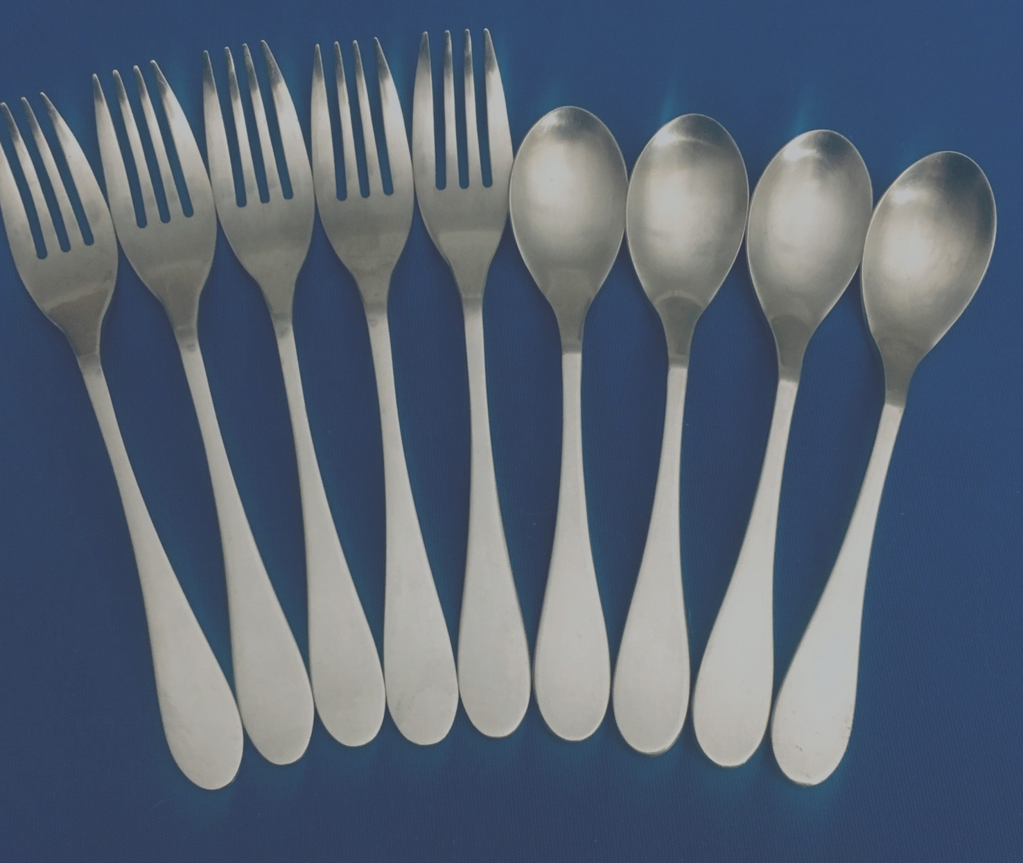 KNORK ORIGINAL STAINLESS 5 DINNER FORKS 4 TEASPOONS LOT 9 Pieces Priority Ship gallery