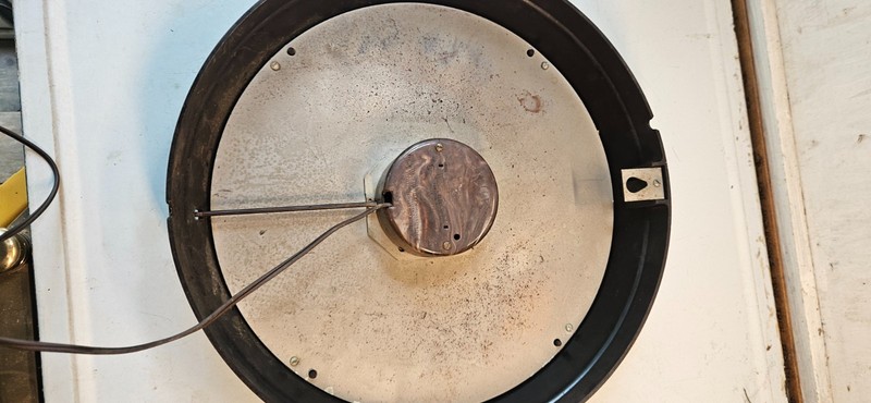Vintage G. E. Telechron red dot school wall clock runs needs cleaned gallery