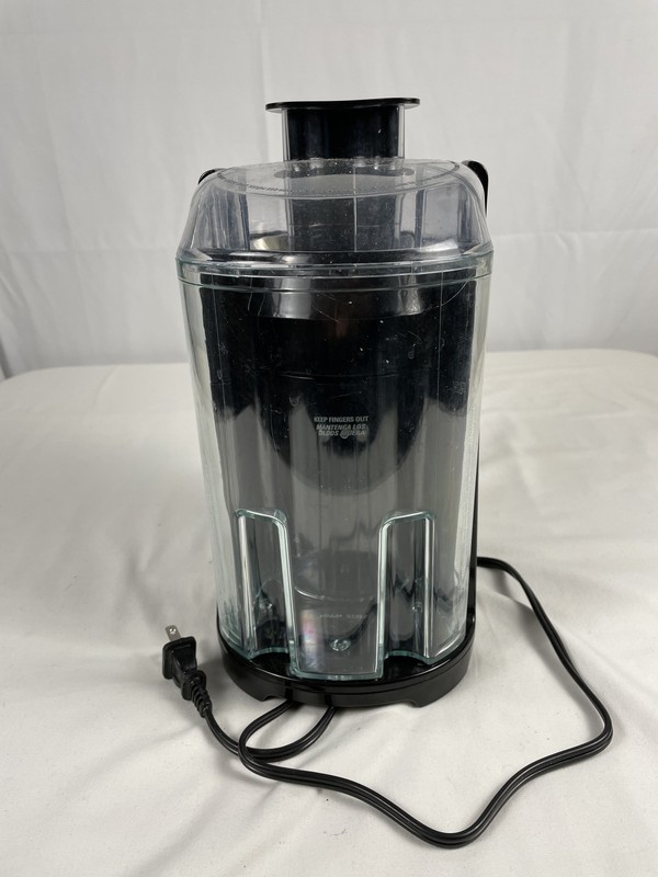 BLACK+DECKER Juice Extractor Centrifugal Juicer Black JE2200B 400W Tested Works gallery