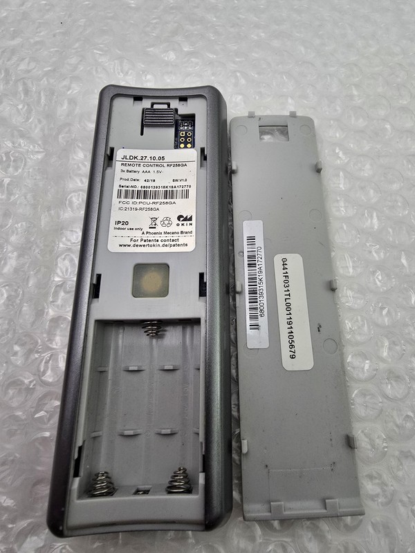 Serta Motion Essentials 3 III Adjustable Base Remote RF258G OEM Wireless Replace gallery