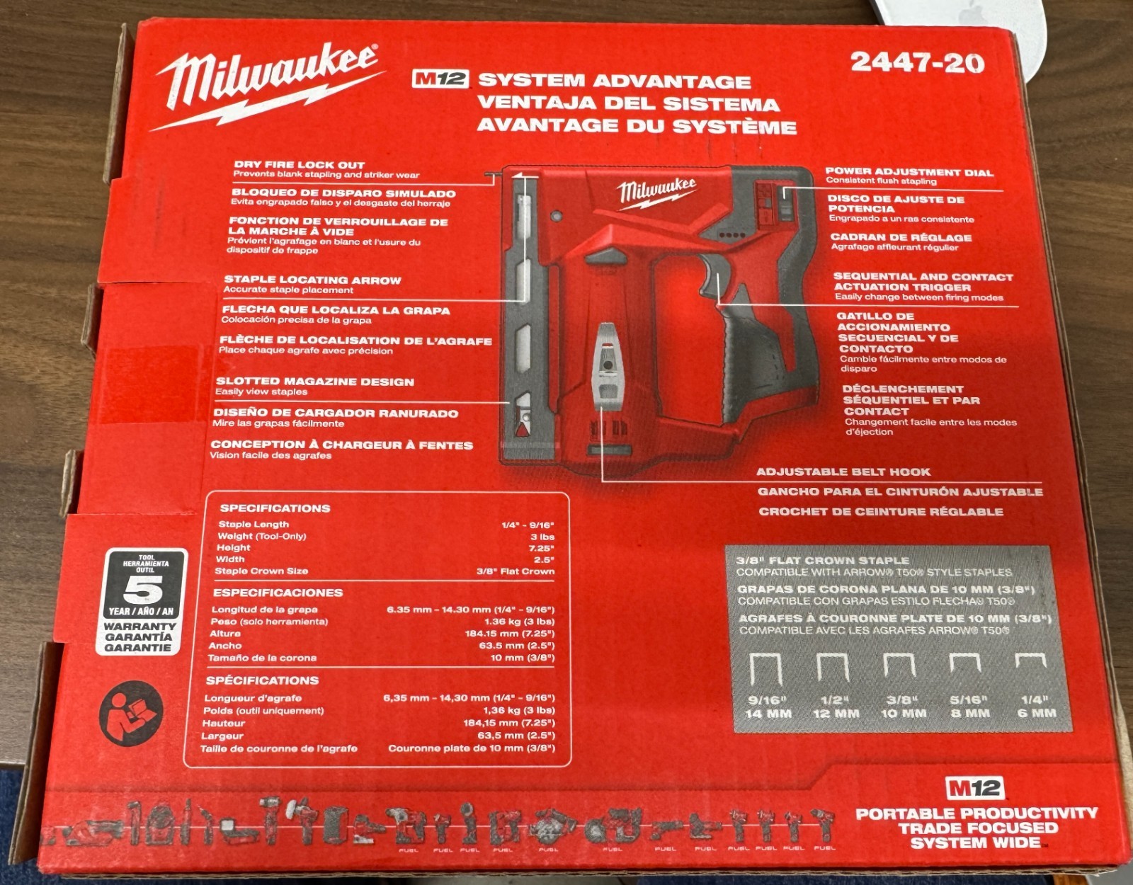 Milwaukee 2447-20 M12 RedLithium Compact Ergonomic Handle 3/8" Crown Stapler gallery