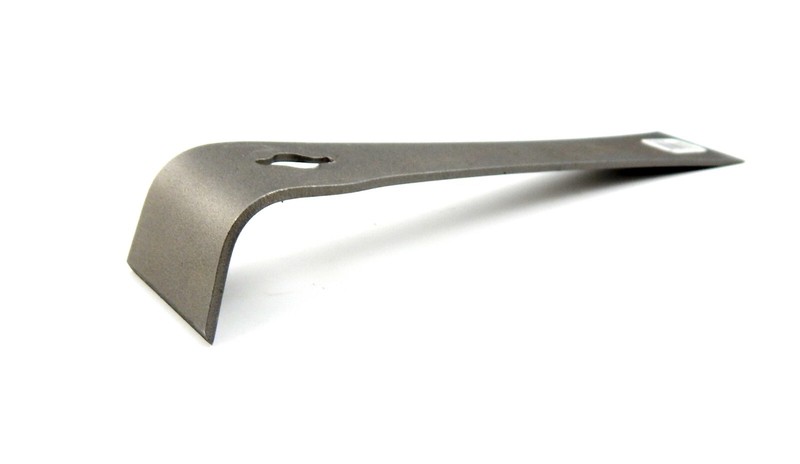 Enderes Tool 9-1/2in D22 Extra Thin Flat Mini Pry Bar Nail & Staple Puller USA gallery