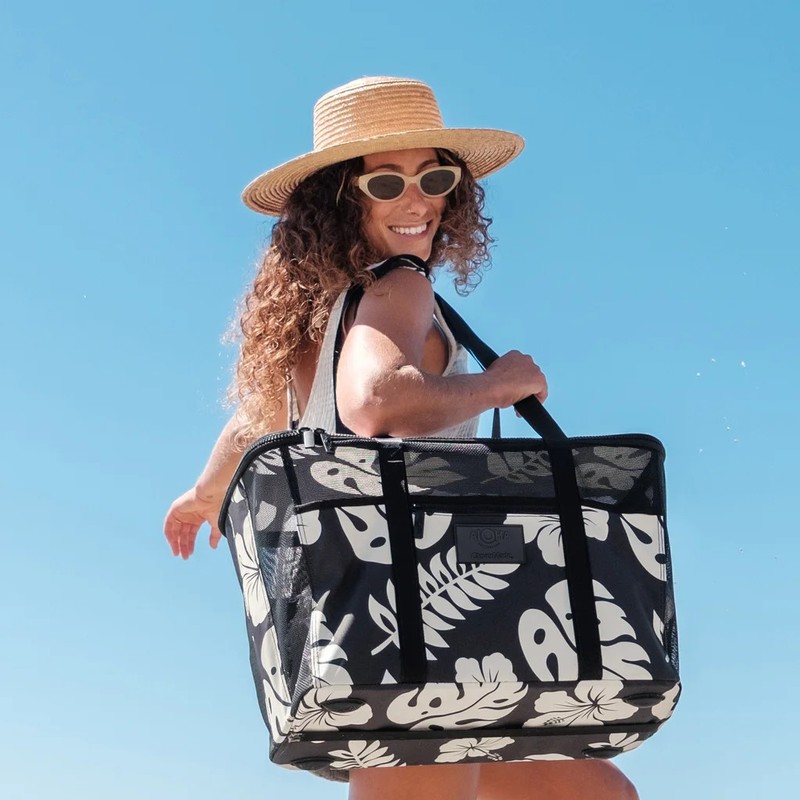 Aloha Collection CleverMade Collapsible Beach Tote Bag Fold Flat Mesh Travel NWT gallery