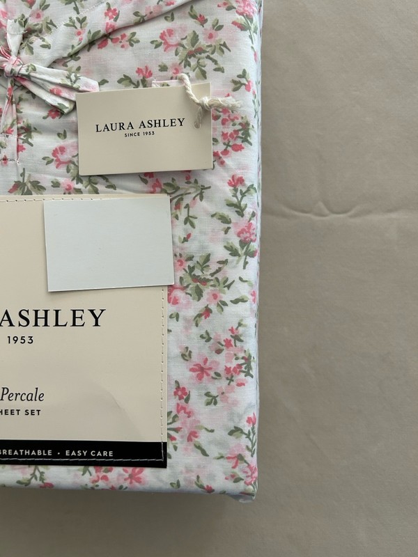 NEW 4pc Laura Ashley Queen Sheet Set Cottage Floral DIANES DITSY PINK & Green gallery