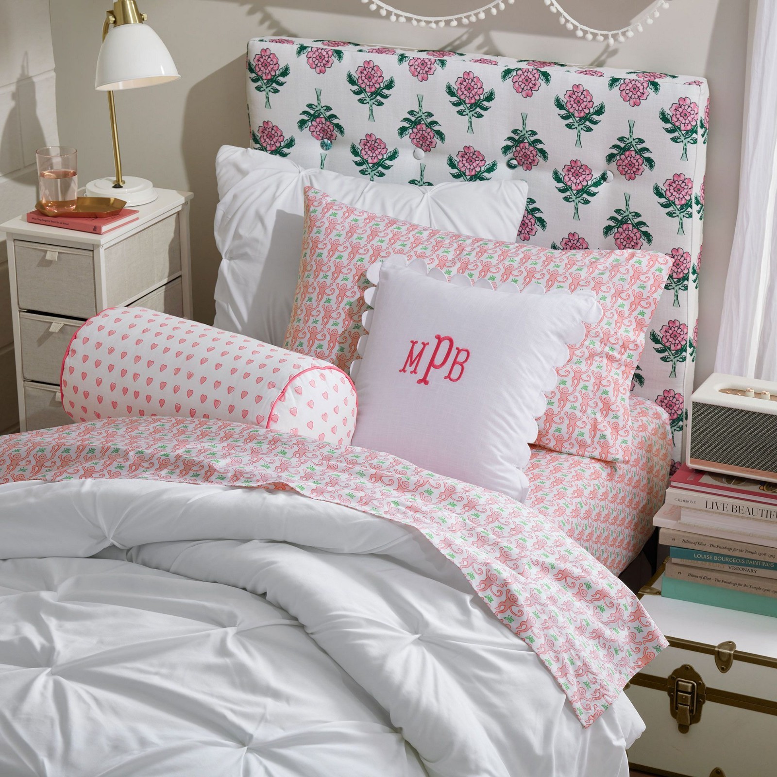 Best Seller Roller Rabbit Monkey Organic Sheet Set,Twin/Twin XL Pink gallery