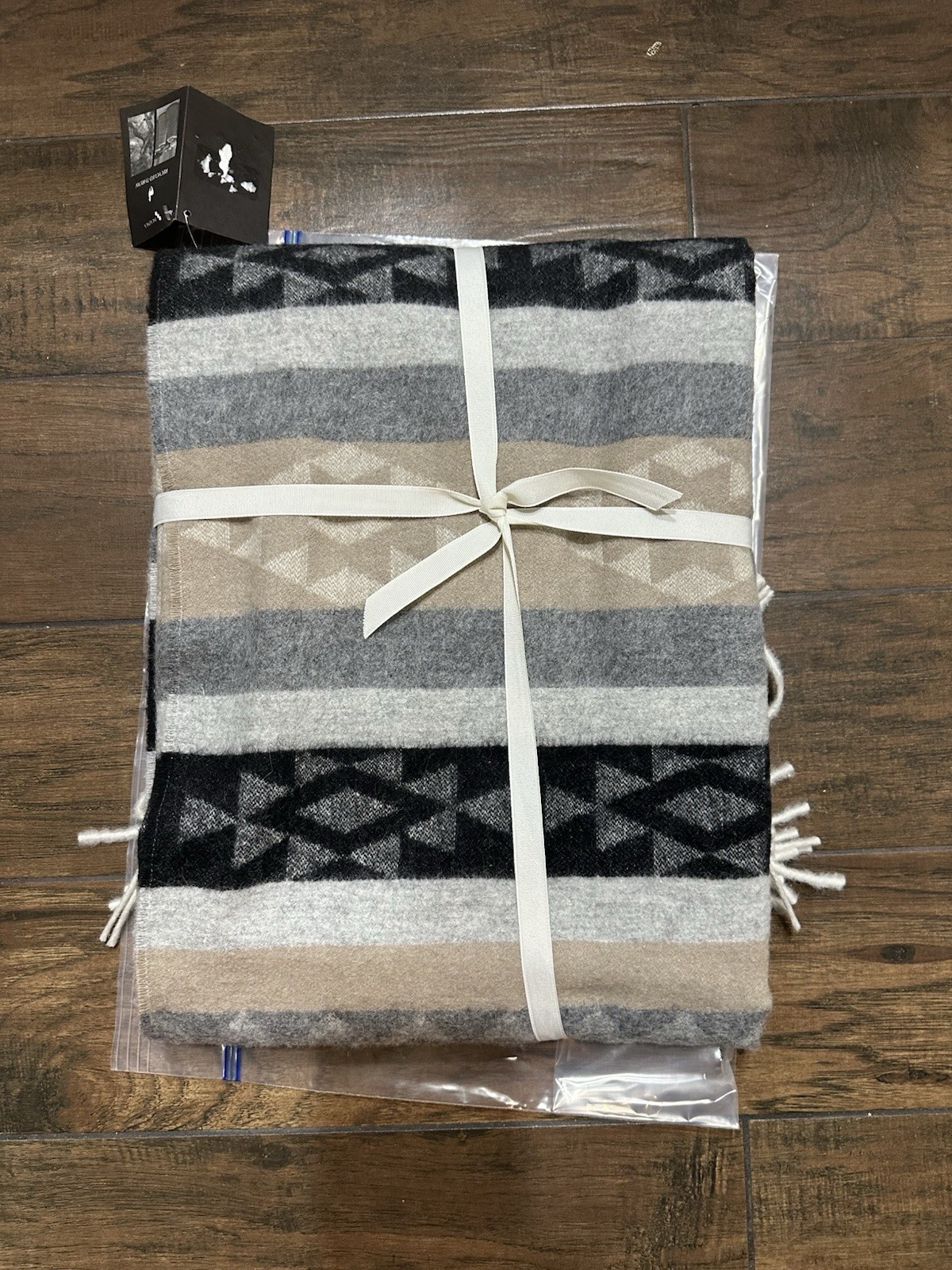 NWT INCAlpaca Aztec Alpaca Blend Throw 60 x 70” Tan Gray Tones W/Fringe gallery