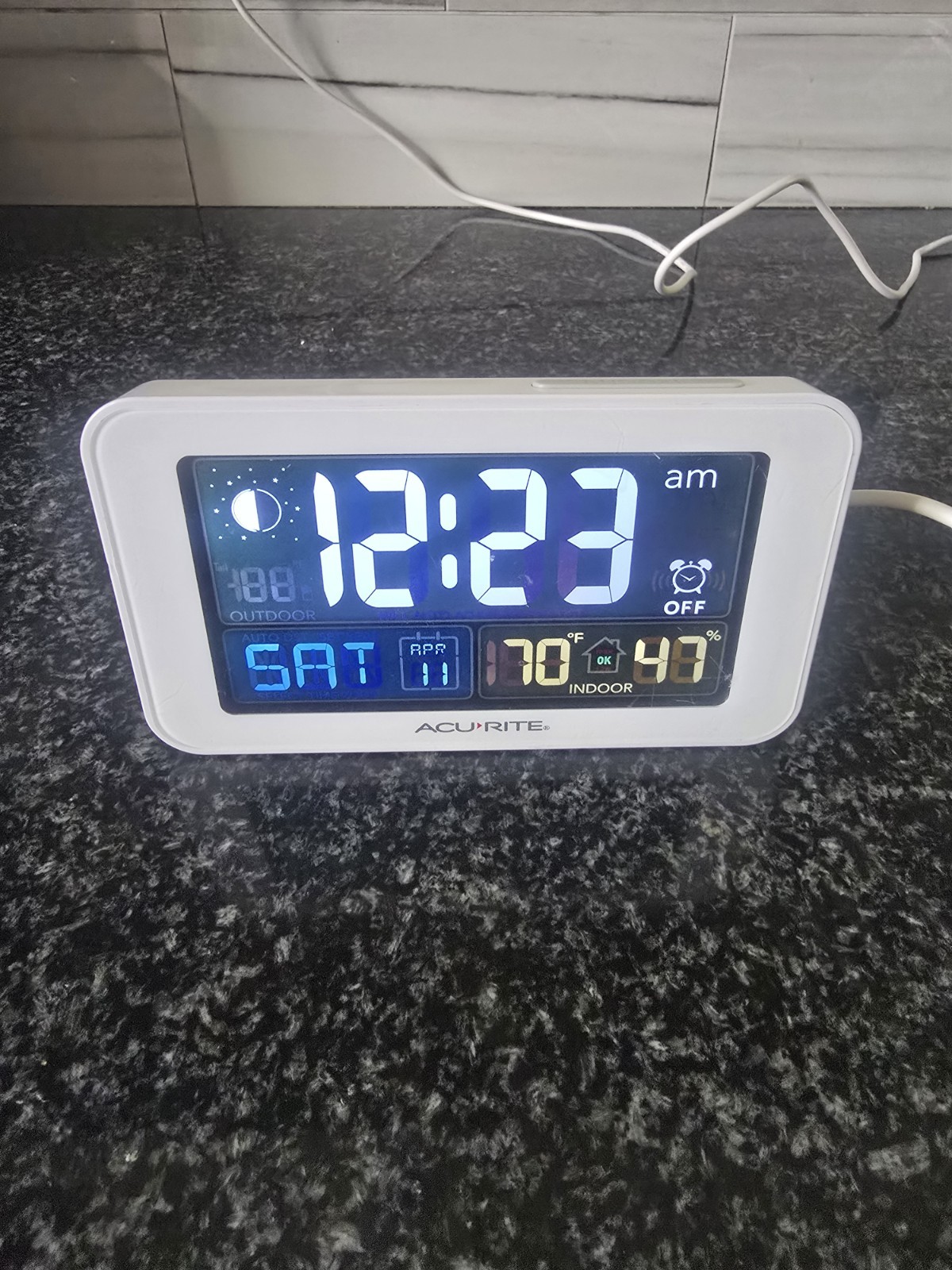 Acurite Digital Weather Forecaster with Alarm Clock 13044HD Indoor Only gallery