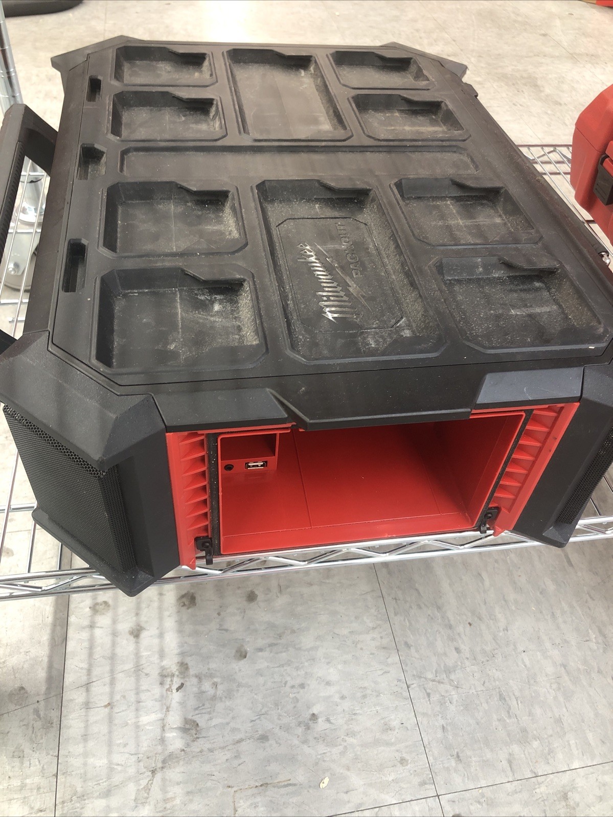 Milwaukee 2950-20 M18 Packout Bluetooth Radio Speaker With Battery Charger gallery