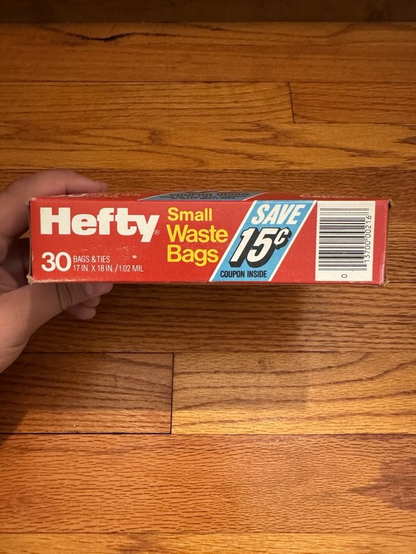 VTG 1979 Hefty Plastic All Purpose Small Waste Bags (30 Bags) Sealed NOS gallery