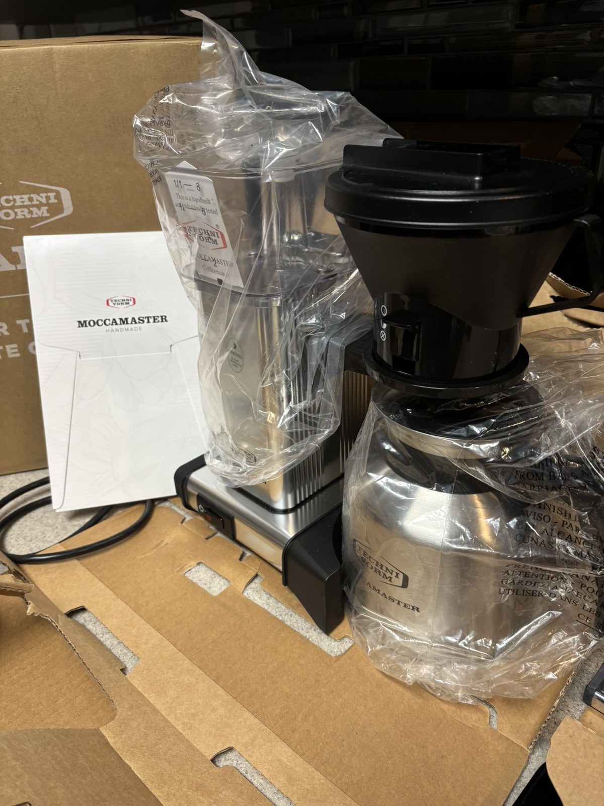 Technivorm Moccamaster KBTS 79212 Coffee Brewer, 32 oz, Polished Silver gallery