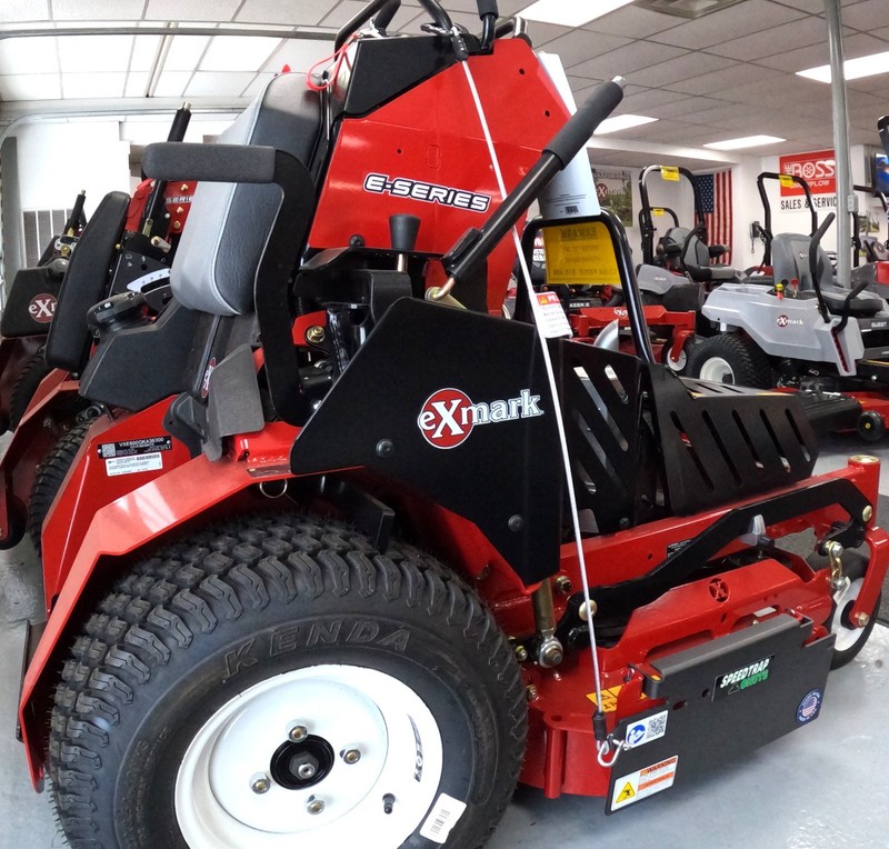 Speedtrap® Chute Blocker Exmark® Vertex® E Series (36), 30 Second Install gallery