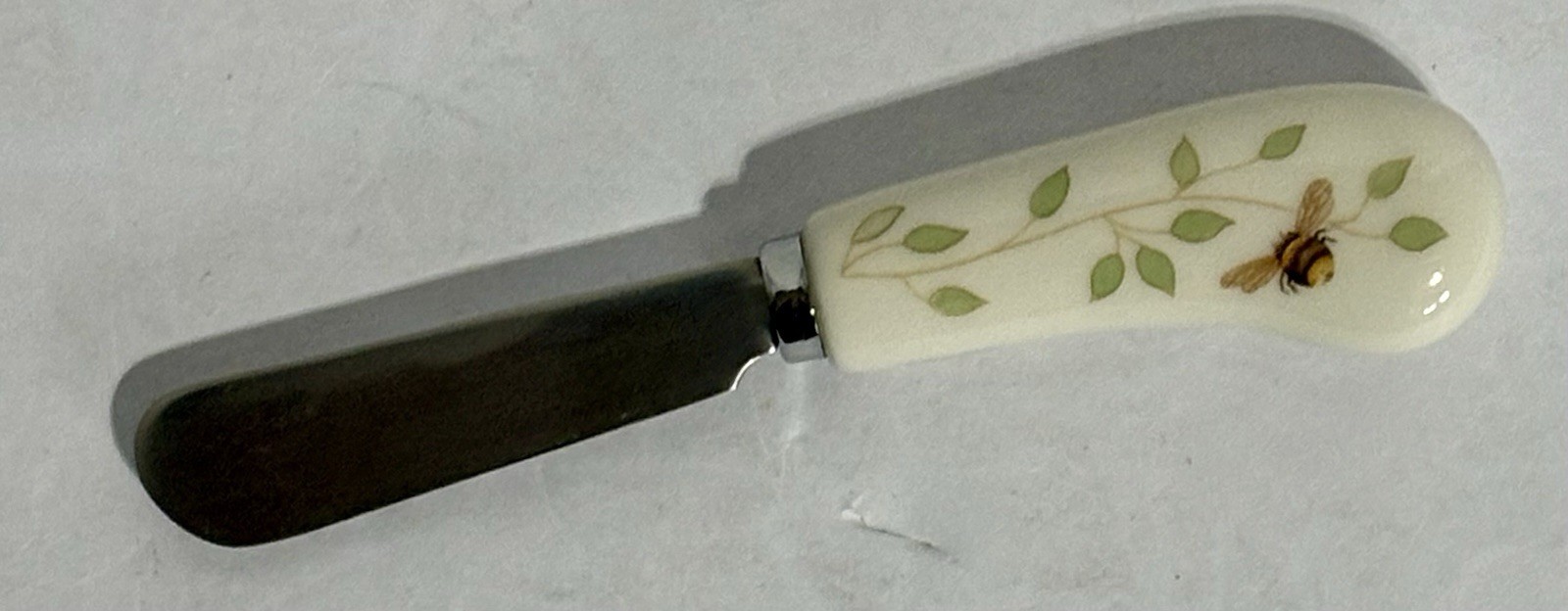 Butterfly Meadow Butter Cheese Spreader Knife Lenox Gently Used 5 1/2" gallery