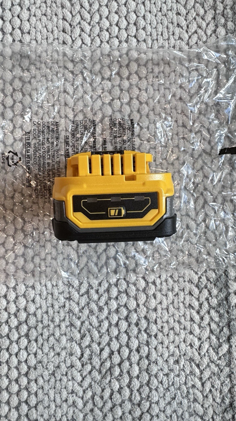 DEWALT XR POWERSTACK 20V Lithium-Ion Battery DCBP034 1.7Ah—NEW gallery