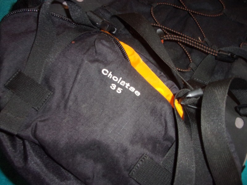 LOWE ALPINE, CHOLATSE 35 BACK PACK NEW,  WITH TAGS, BLACK 2