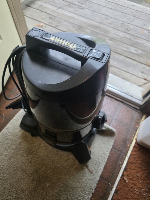 Robot King Millenium Vacuum/Motorized Nozzle Brush gallery