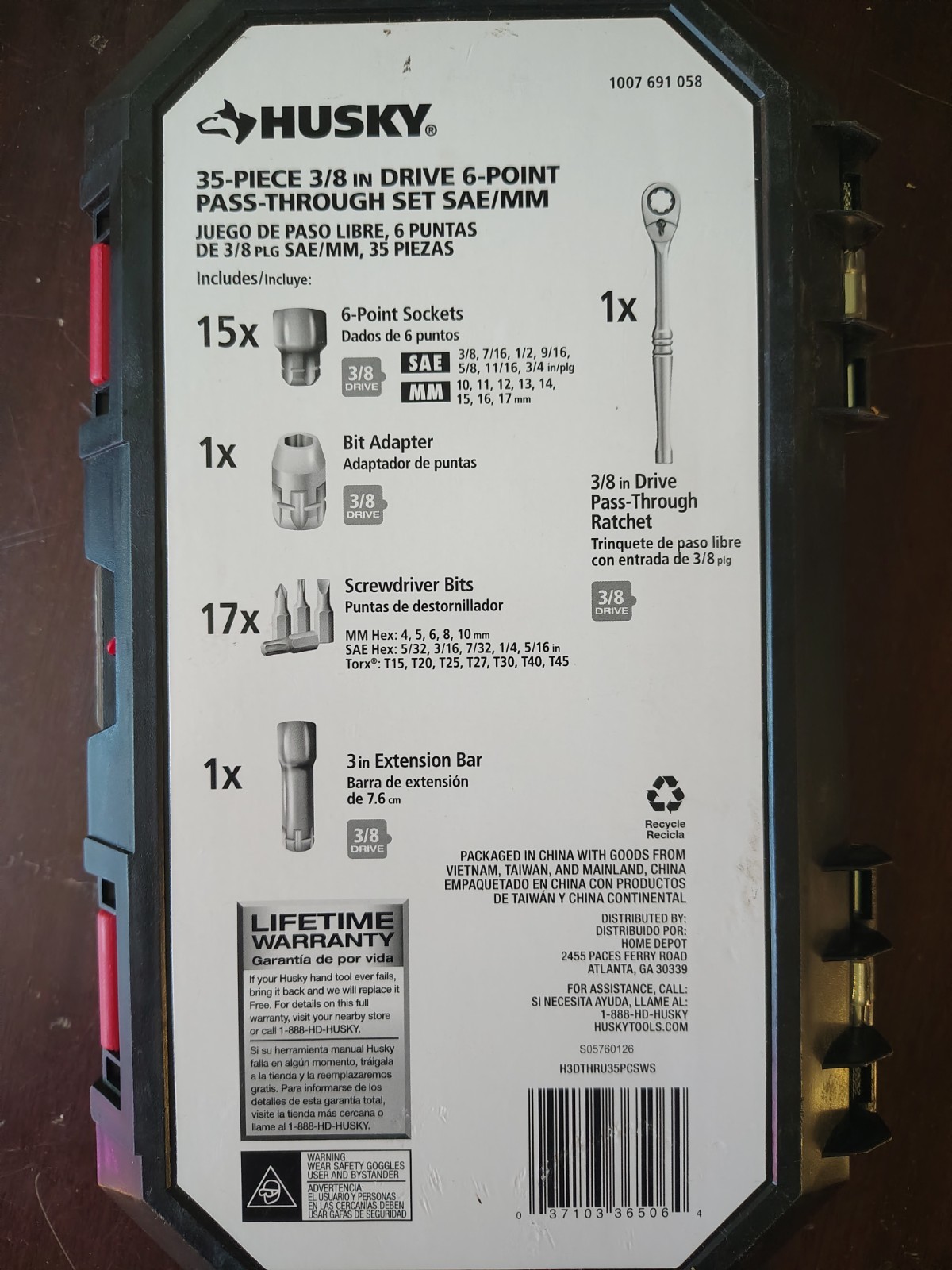 Husky 3/8 in. Drive 6-Point Pass Thru Ratchet & Socket Set (35-Piece) gallery