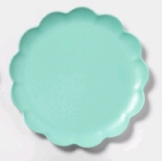 Four (4) Sun Squad ~ FLOWER ~ 10.5" Dinner Plates ~ Melamine ~ LIGHT GREEN gallery