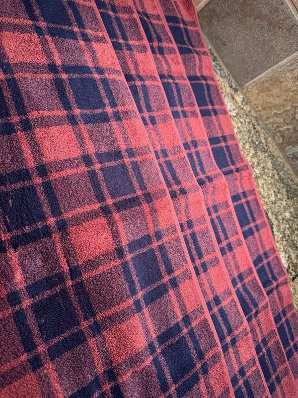 Cleanbear Fluffy 100% Cotton Hand Towels Navy/Rust Plaid (set of 4) 28.5"X13.5" gallery