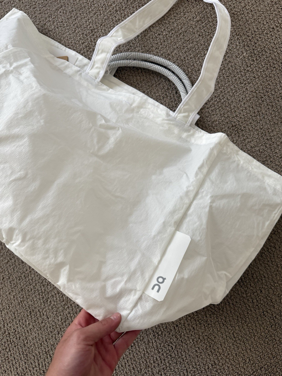 On Cargo Pack 60L white Bag 5