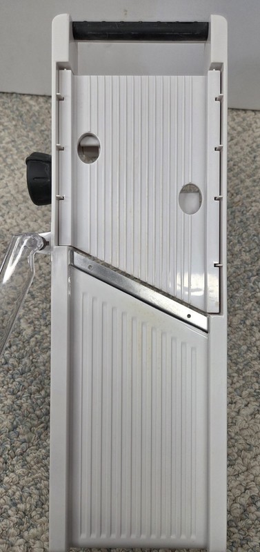 KITCHENAID 4 Piece White Mandoline Slicer Set gallery