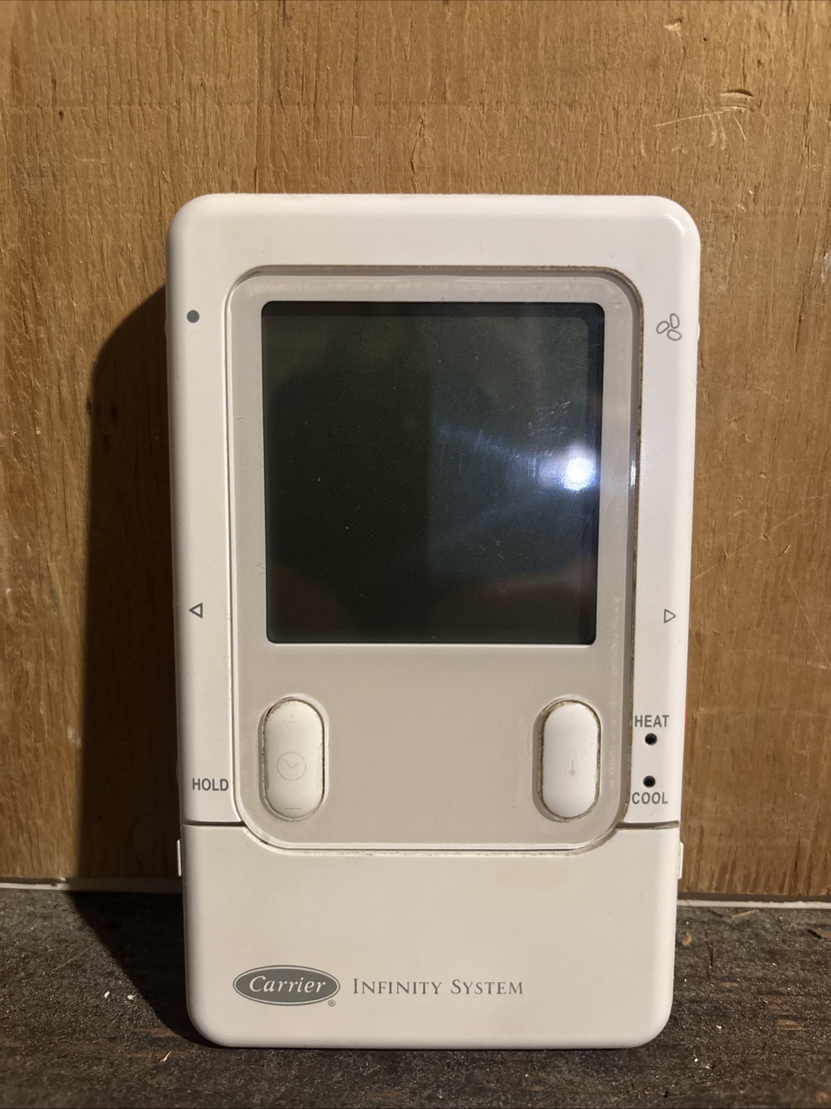 Carrier Infinity SYSTXCCUID01 Digital Programmable Thermostat gallery