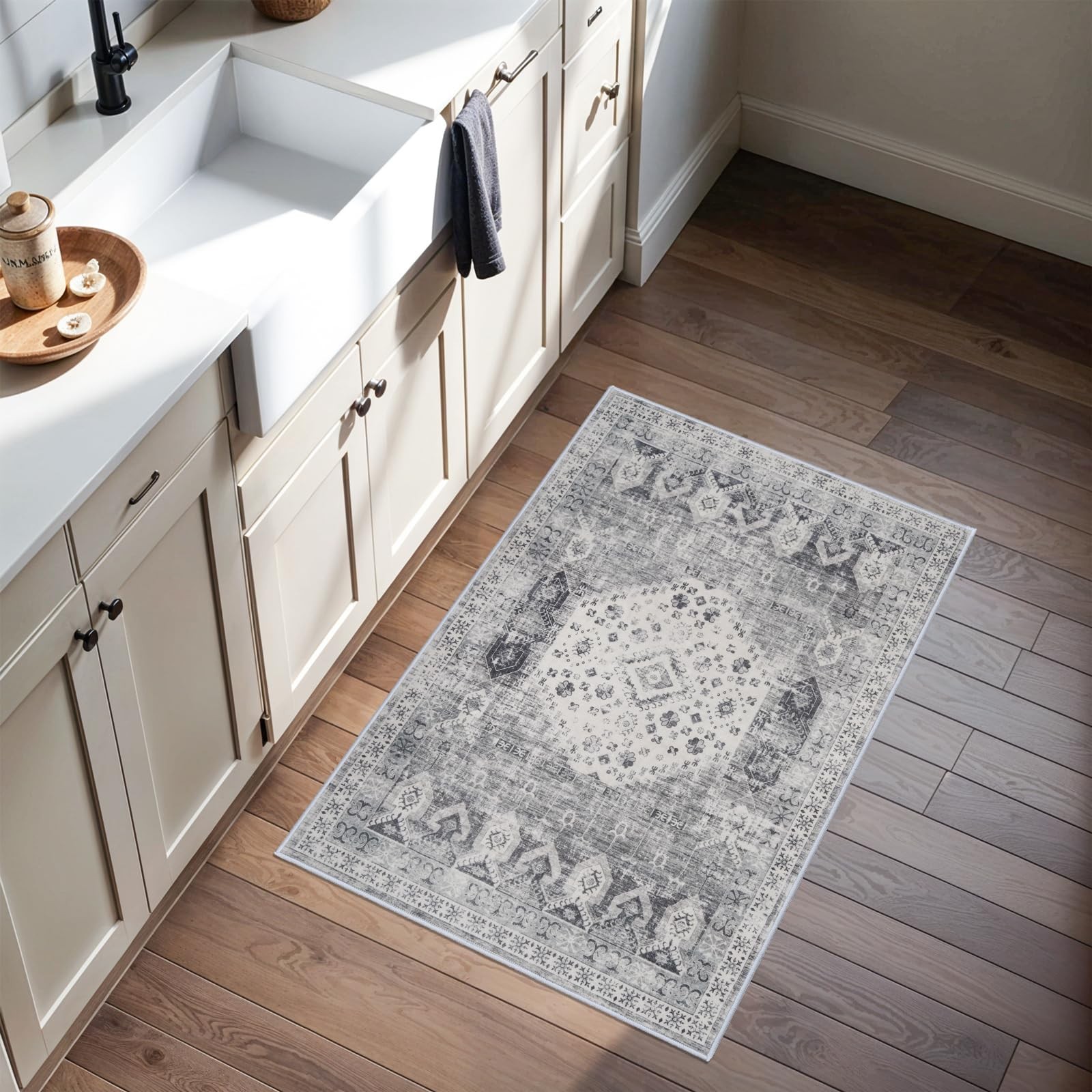 RUUGME Washable 2x3 Area Rug - Entryway Vintage Rustic Style Area Rugs Non Sl... gallery