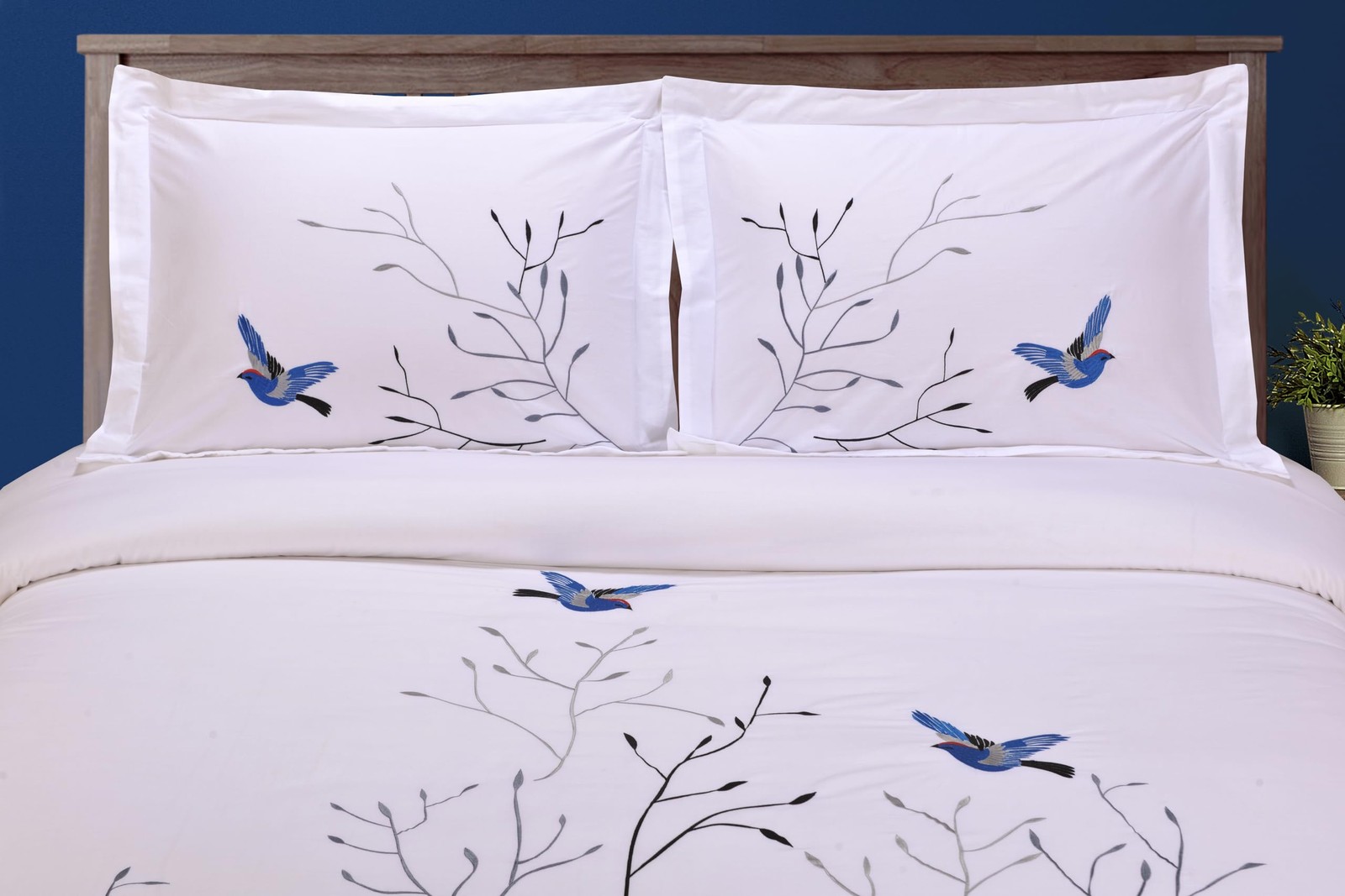 Swallow Cotton 200 Thread Count Duvet Cover Set, Comforter Cover, Essentials,... gallery
