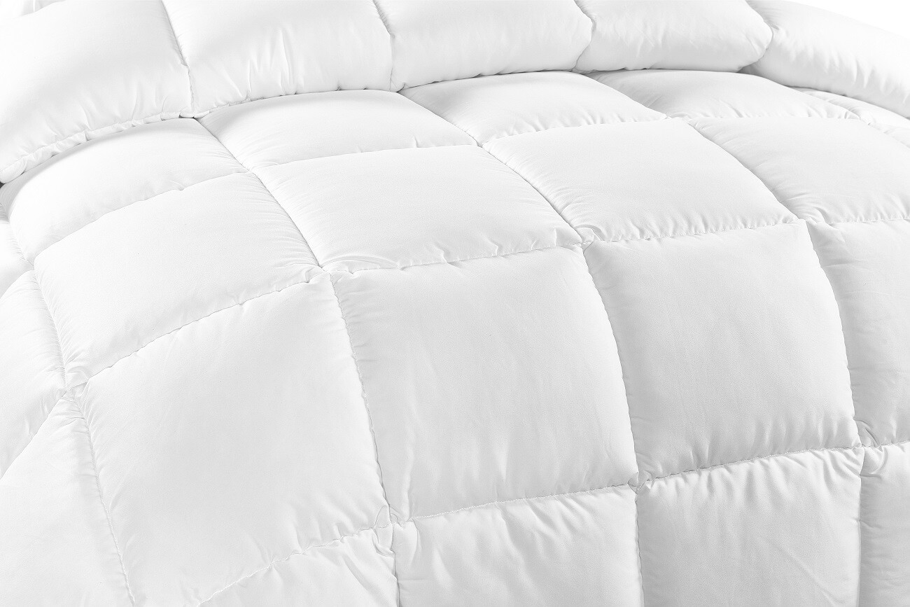 Medium/Light Warmth Down Alternative Comforter Duvet Insert w/ Corner Tabs gallery