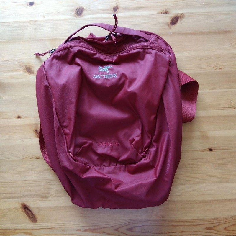 ARC'TERYX INDEX 15 Red Backpack Lightweight Daypack Embroidered Logo
