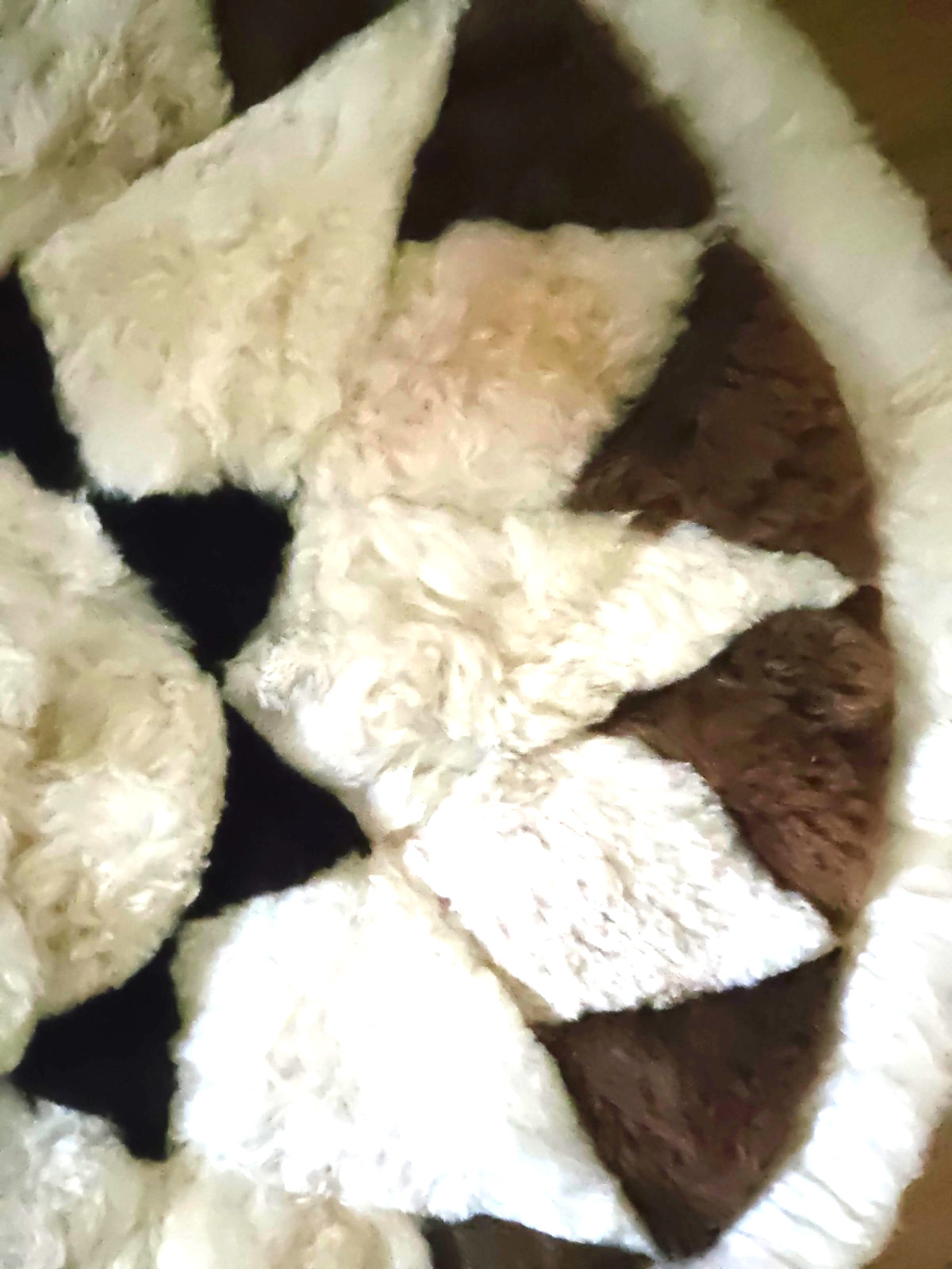 Alpaca Pillow Case – 30" Diameter gallery