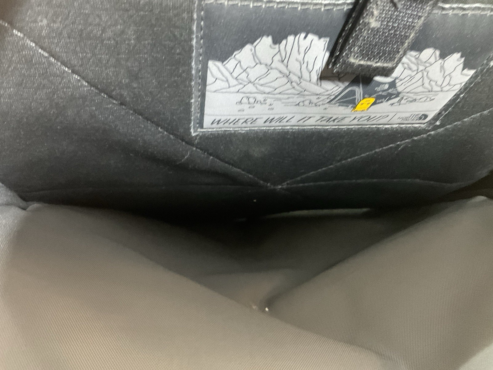 The North Face Recon Computer backpack black And white Very Good Condition 4