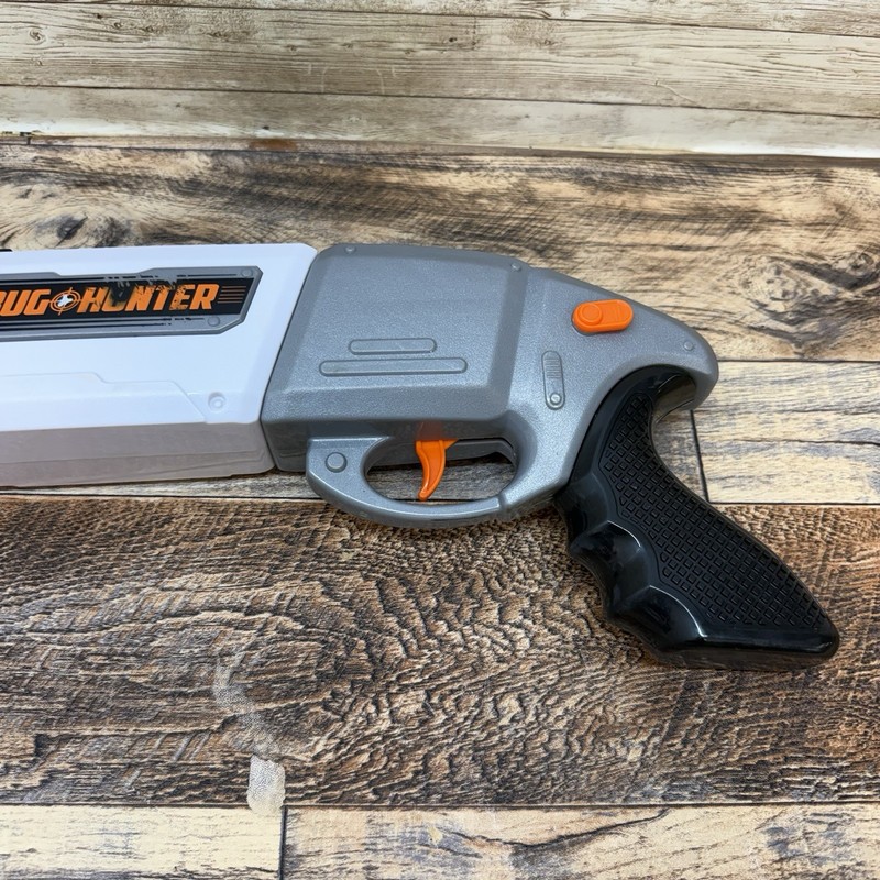 (2) Bug Hunter Salt Blaster Air Warriors Double Barrel Salt Gun Outdoor Bugs Bee gallery