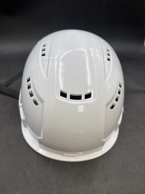 *READ*Milwaukee BOLT White Type 2 Class C Vented Safety Helmet gallery