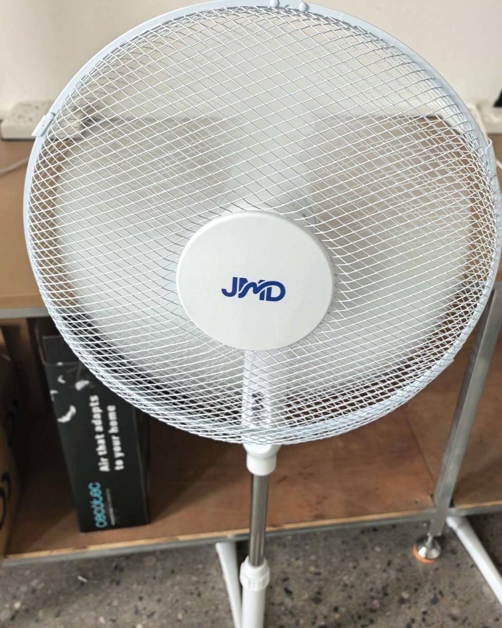 16" Pedestal Fan 3 Speed Oscillating Cooling Fan with 3 year warranty UK stock gallery