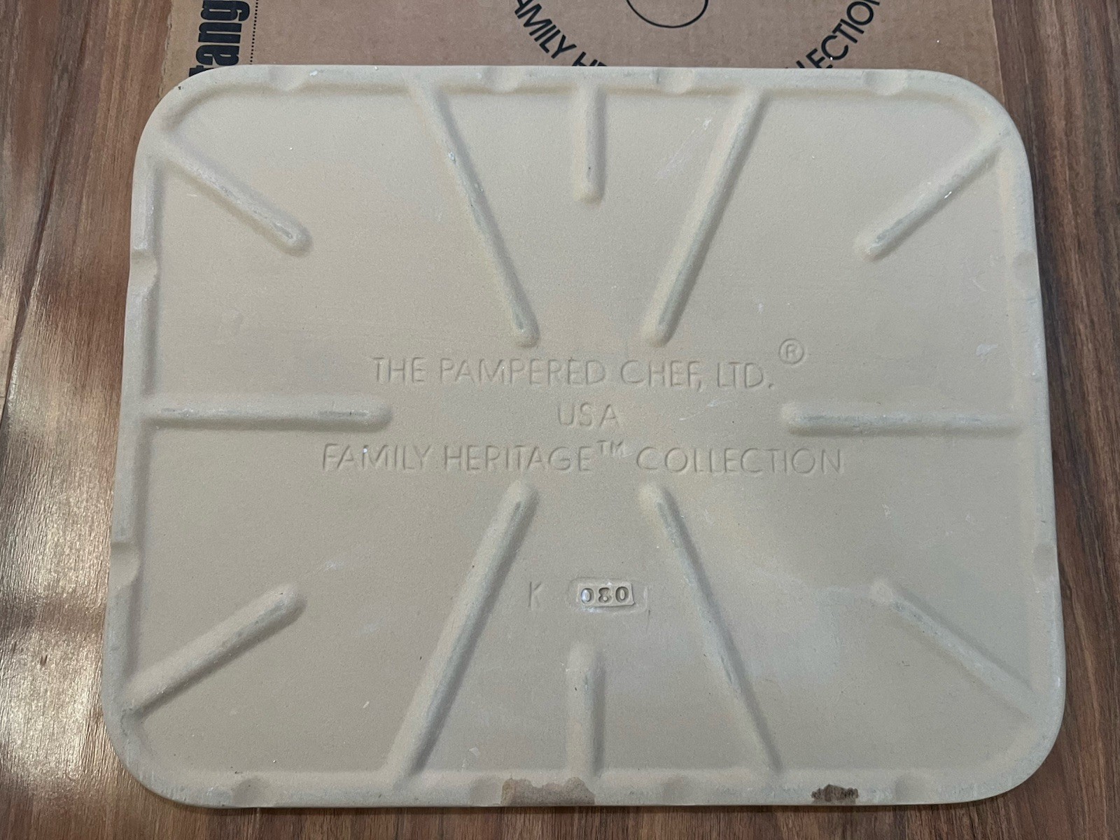 PAMPERED CHEF 1350 Family Heritage Flat Rectangular Baking Stone 12"x15" gallery