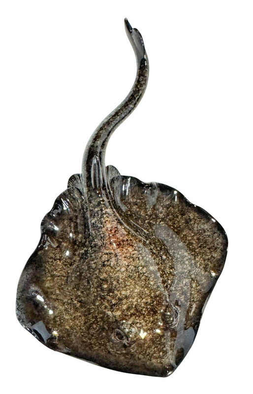 Realistic Stingray Ceramic Figurine Glazed Sea Life Aquatic No Flaws 8"L x 5"W gallery