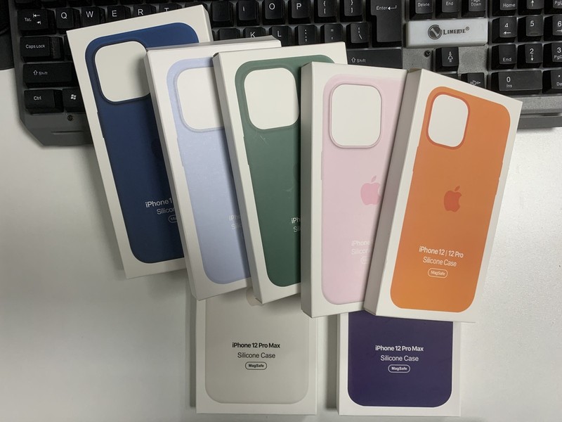 New Silicone Case with MagSafe For iPhone 12/ 12mini/ 12Pro/ 12ProMax gallery