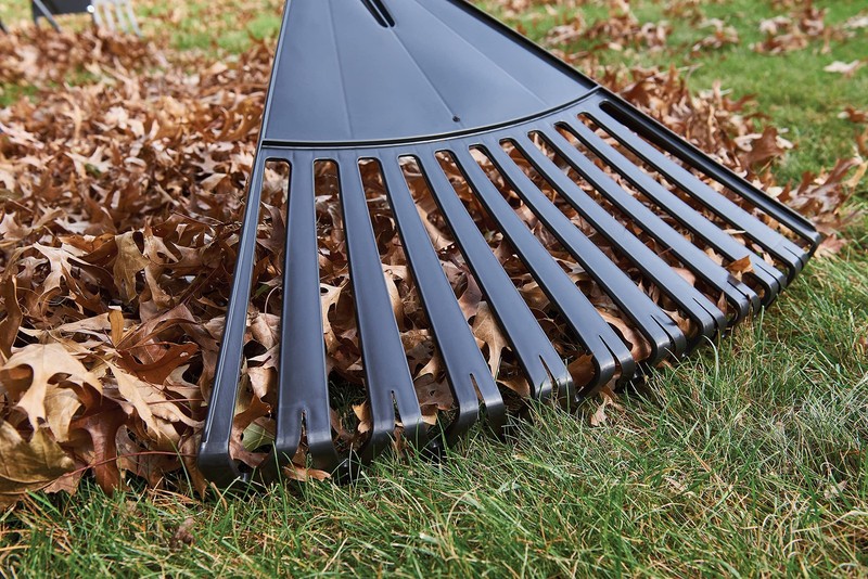 True Temper 20212010 Clog Free Leaf Rake with Hardwood/Steel Handle, 24 Black gallery