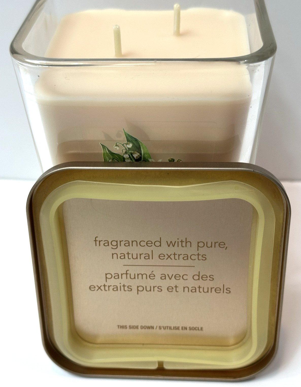 Yankee Candle Elevation Collection w/ Platform Lid Magnolia & Lily 2 Wick 19.5oz gallery