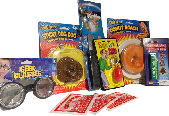 Funny PRACTICAL JOKE SET 7 Prank Kit Trick Knife Roach Gum Squirt Ring Dog Doo