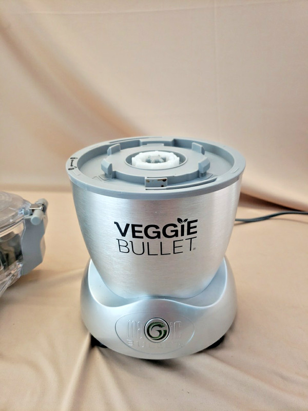 Veggie Bullet Spiralizer Food Processor VBR 1001 gallery