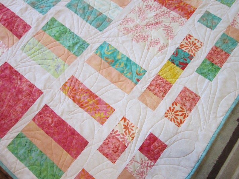 USA Handmade Full Size Quilt- Patchwork- 78" x 83" Pastel Batik Prints gallery