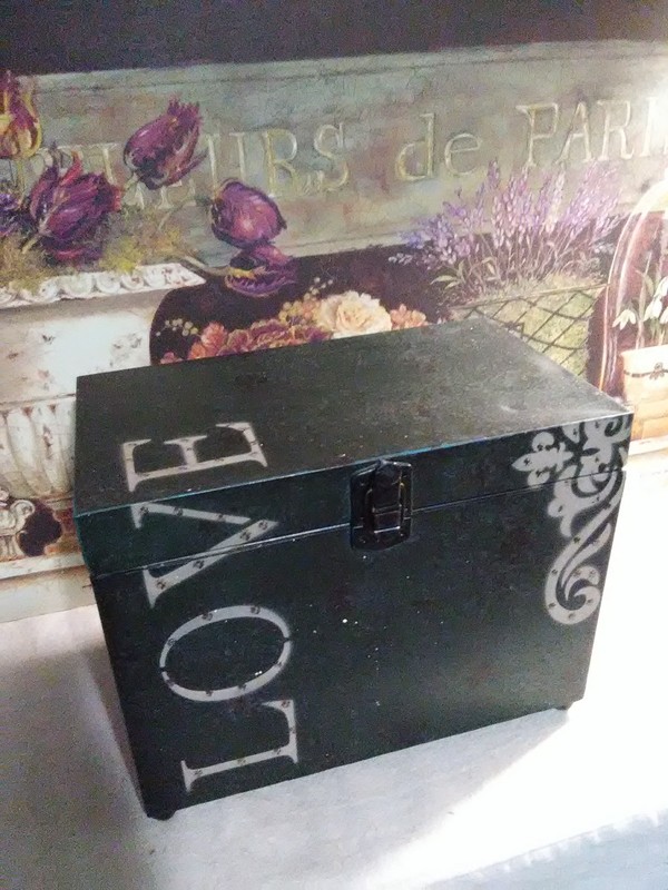 3 Stackable/Nesting metal storage boxes gallery