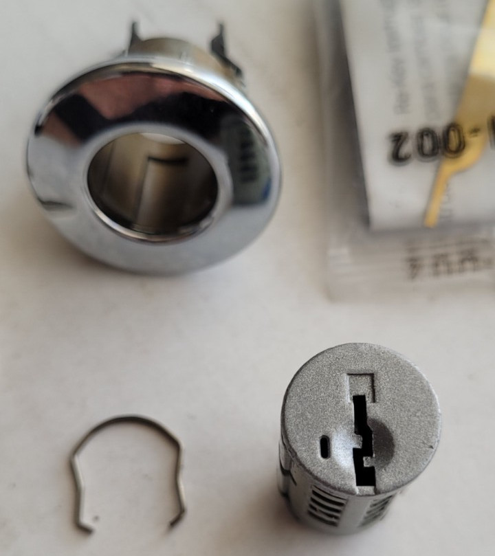 Kwikset Replacement Smartkey Cylinder Chrome Nickel Keyed Entry For Knob Lever gallery